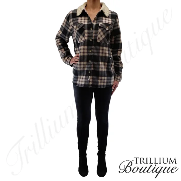 Soho Threads Black Wood Rose Plush Shirt Jacket - Picture 2 of 7